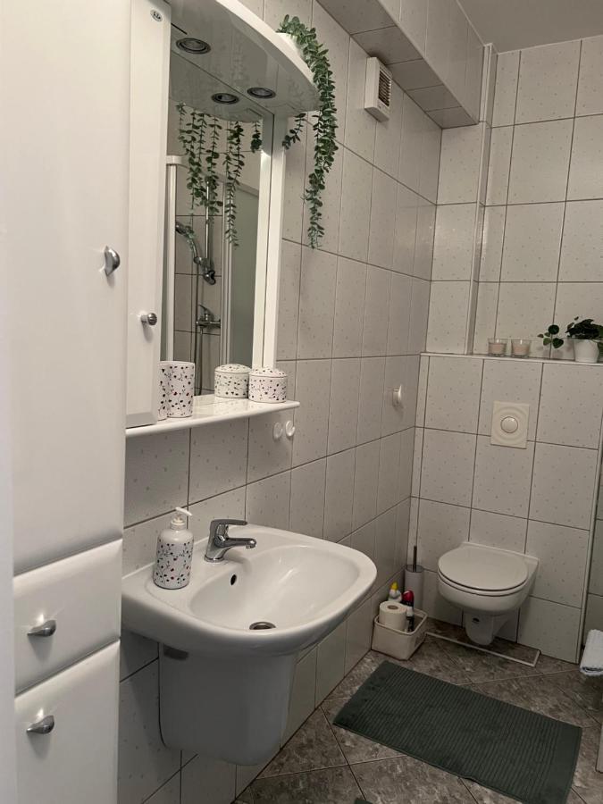 Apartament Przy Kawczej - Pokoj Z Aneksem Kuchennym เมียนซิดดรอแย ภายนอก รูปภาพ